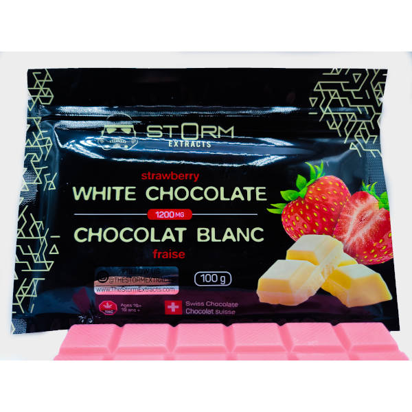 storm extracts strawberry white chocolate 1200mg thc packaging